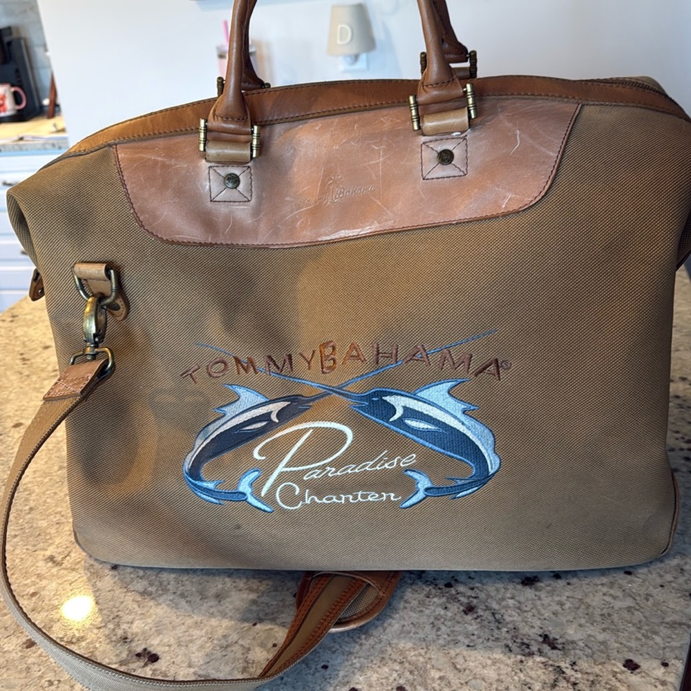 Tommy Bahama Large Duffle